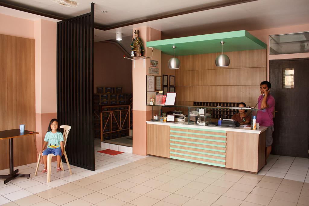 Gv Hotel - Maasin Maasin  Eksteriør bilde