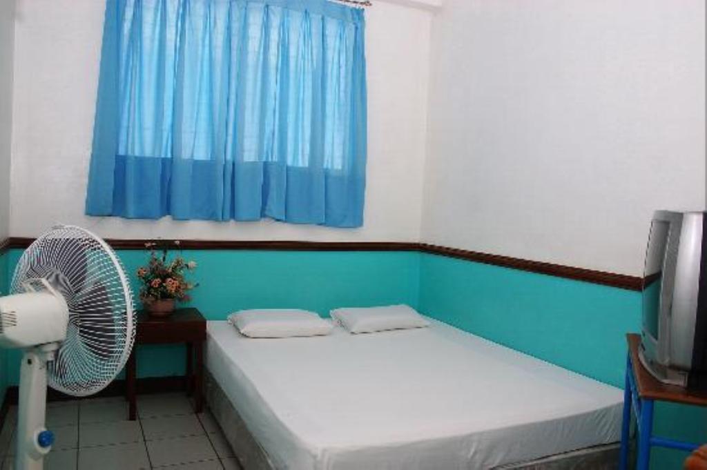 Gv Hotel - Maasin Maasin  Eksteriør bilde
