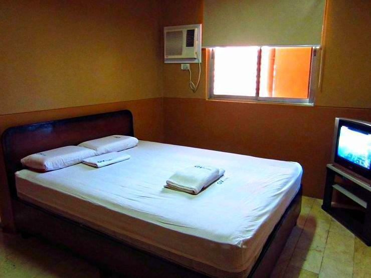 Gv Hotel - Maasin Maasin  Eksteriør bilde