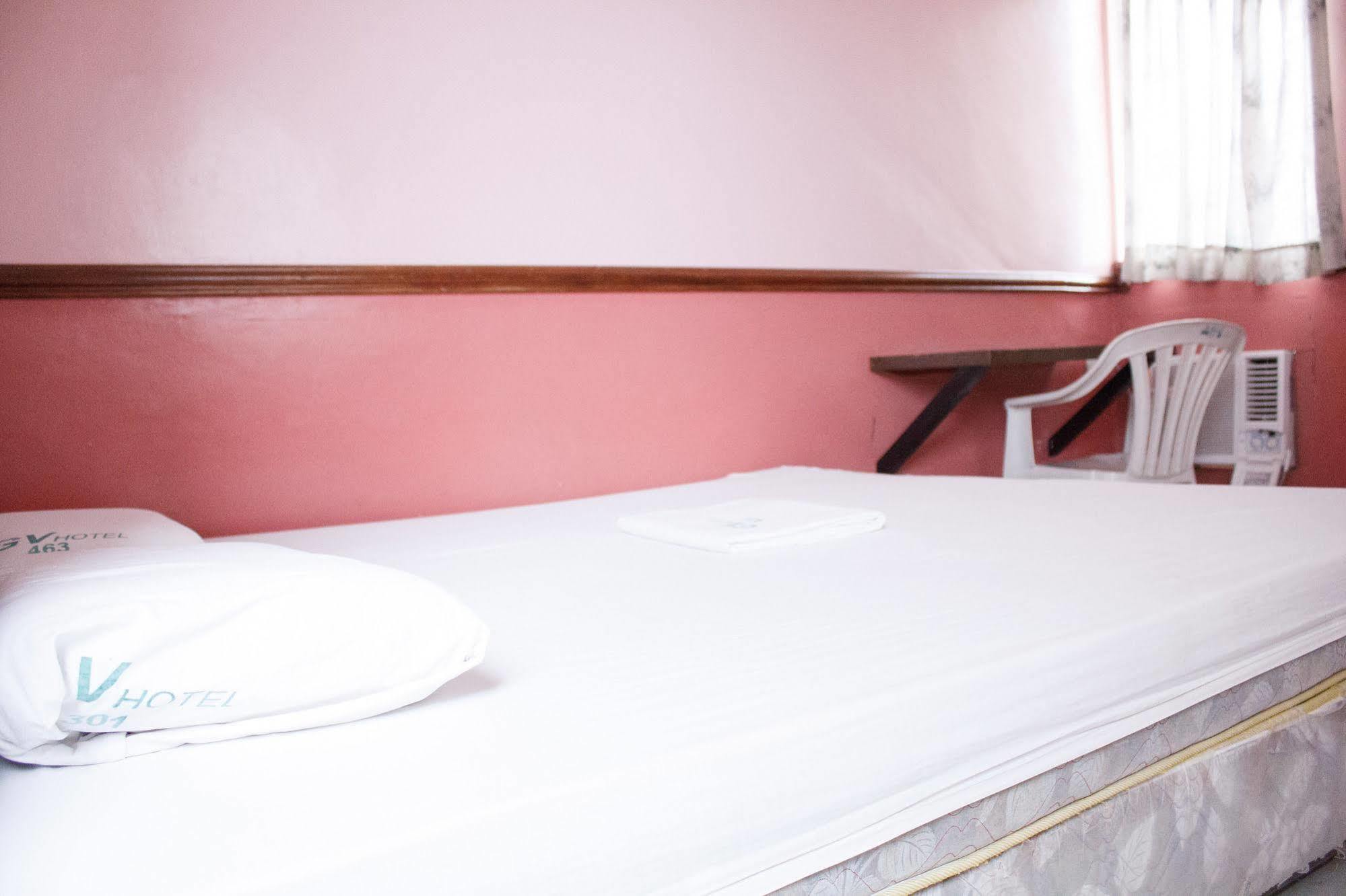 Gv Hotel - Maasin Maasin  Eksteriør bilde